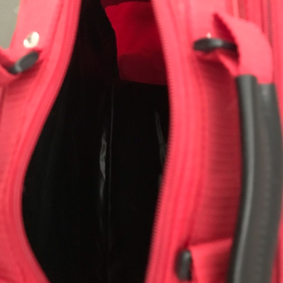 Sanrio Hello Kitty RED Classic backpack/travel bag - Picture 13 of 15